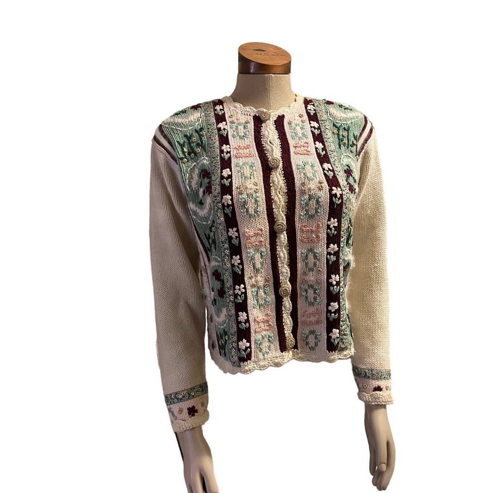 VTG Eagle's Eye Small Embroidered Floral Beige Gold Green Pink Cardigan Sweater